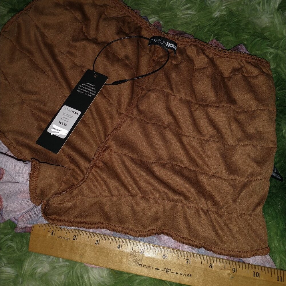 Mesh Ruffle Bloomer Shorts - Picture 3 of 8